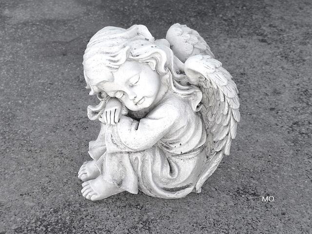 Engel am Friedhof, Allerheiligen