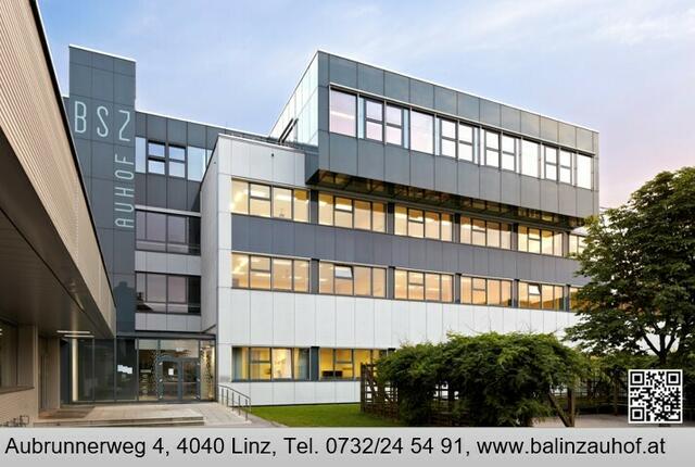 Die Handelsakademie Linz Auhof veranstaltet am 24. November ihren Tag der offenen Tür. | Foto: Business Academy Linz-Auhof