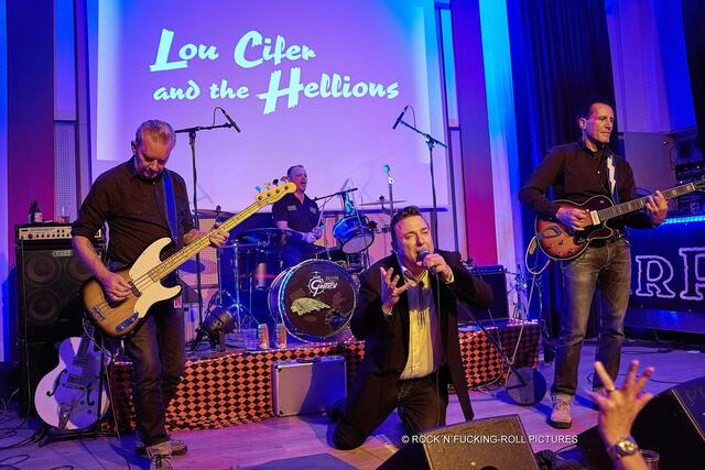 Bei der "Blue Danube Riot Show" in Marbach an der Donau kann man neben der Band The Rioters noch unzählige großartige Rock'n'Roll-Combos live erleben.
