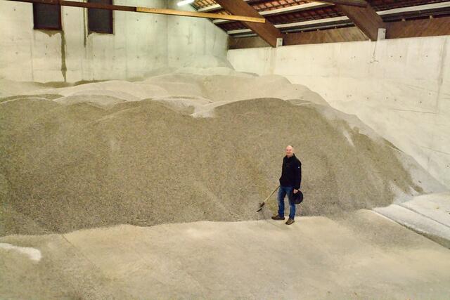 Heinz Spatling im Splitlager. | Foto: Santrucek
