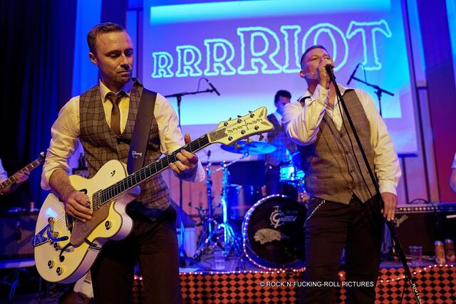 Bei der "Blue Danube Riot Show" in Marbach an der Donau kann man neben der Band The Rioters noch unzählige großartige Rock'n'Roll-Combos live erleben.