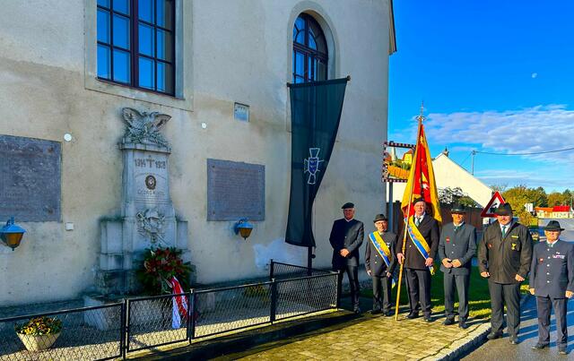 ÖKB-Wilfersdorf-Hobersdorf - Kameraden Manfred Herrmann, Gerhard Ulrich, Roman Messnig, Horst Höfner, Obmann Josef Kohzina und Leopold Pusch. | Foto: ÖKB