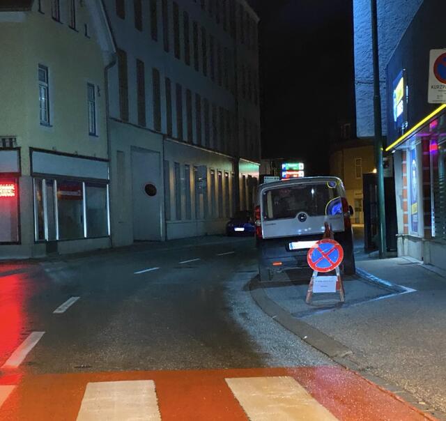 Aktuell steht das mobile Radar in der Grazer Straße – schräg gegenüber Casino Keller – und "blitzt" stadtauswärts. Achtung: Hier sind nur 30 km/h erlaubt.