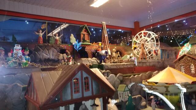 Eine Weihnachtswunderwelt gibt es heuer im Böhmischen Prater. | Foto: Blatterer