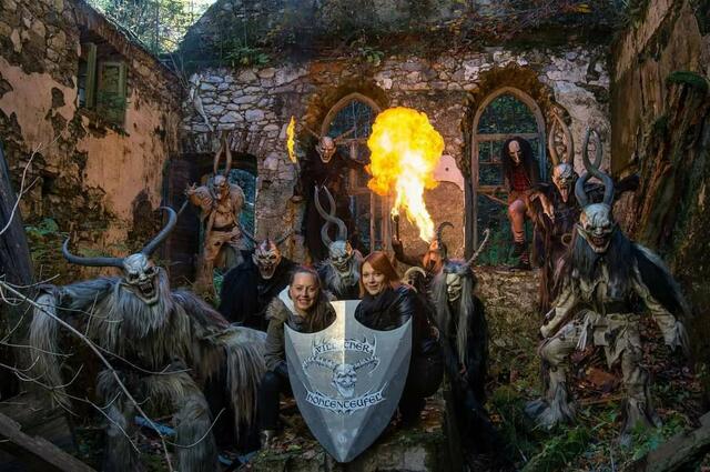 Die Villacher Höhlenteufel freuen sich auf das Krampustreiben.  | Foto: Obmann Christopher Wieser