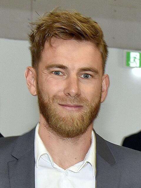 Baumeister Markus Astner: „Im Massivbau sind 38 cm Hochloch-Ziegel gängiger Standard, jedoch geht man zunehmend auf 50 cm Wandstärke. | Foto: Hans Jost