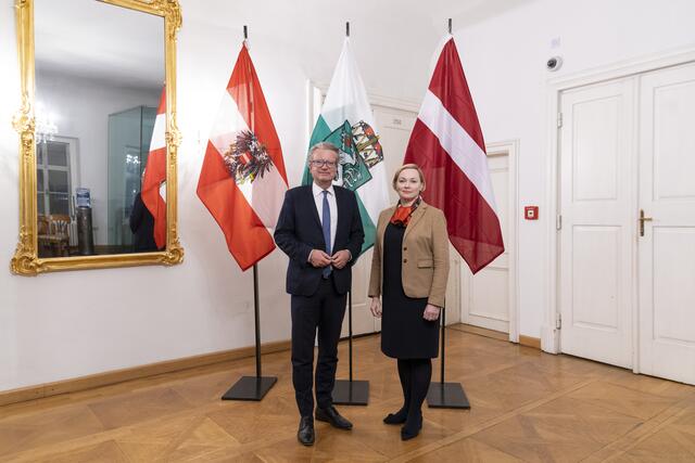 LH Christopher Drexler hieß die lettische Botschafterin Guna Japiņa in der Grazer Burg willkommen. | Foto: Land Steiermark