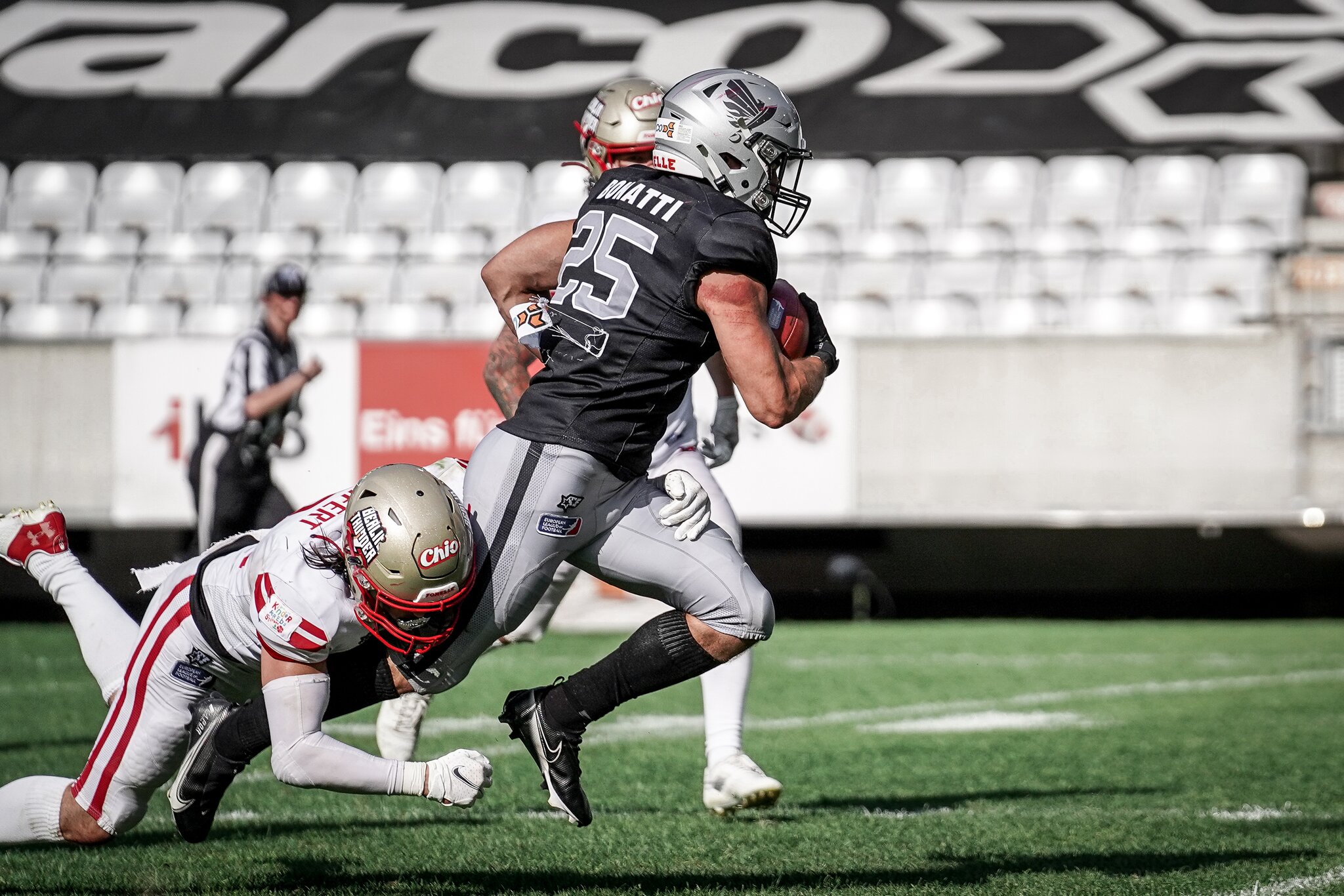 American Football Tobias Bonatti für Raiders Tirol bei der ELF 2024