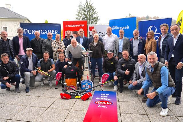Die Teamkapitäne, Partner und Organisator Michi Kummerer sind bereit für die Eishockey Business Challenge.  | Foto: RegionalMedien Kärnten