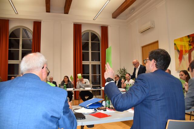 Trotz Diskussionen gab es mehrheitlich einstimmige Beschlüsse im Oberwarter Gemeinderat. | Foto: Michael Strini