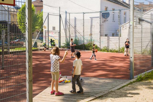 Auch der Sportplatz wird neu gestaltete. | Foto: Daniel Dutkowsky