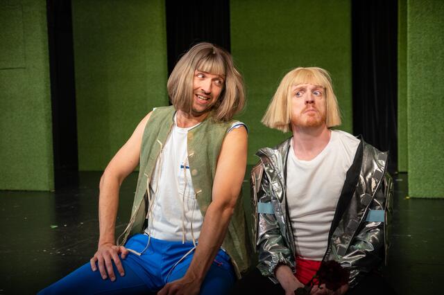 Nach "Shirley Valentine" und "Hamlet" startet das "International Theatre" am Salzburger Landestheater mit der Komödie "The Complete Works of William Shakespeare (abridged)" in die neue Saison. | Foto: SLT/Tobias Witzgall