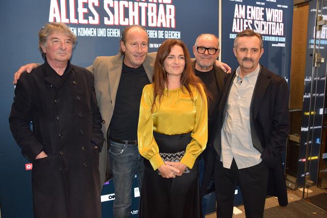 Regisseur Peter Keglevic, Produzent Wolfgang Rest, Erika Maroszán, August Schmölzer, der auch die Romanvorlage zum Film schrieb, und Harald Schrott (v.l) | Foto: RMW