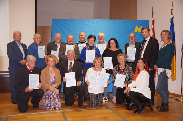 Nominierte Seniorensportlerinnen und Seniorensportler aus dem Bezirk Scheibbs | Foto: Birgit Schmatz