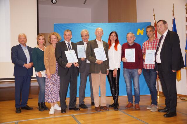Nominierte Seniorensportlerinnen und Seniorensportler aus dem Bezirk Wiener Neustadt | Foto: Birgit Schmatz