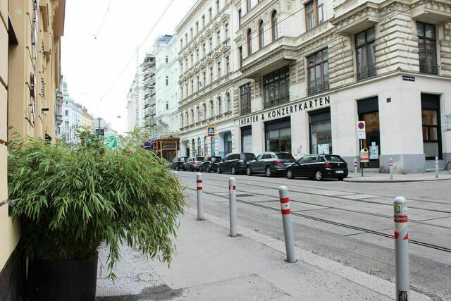Wie sieht die Zukunft der Lerchenfelder Straße aus? Den aktuellen Planungsstand kann man im Treffpunkt Lerchenfeld sehen. | Foto: Agenda Neubau