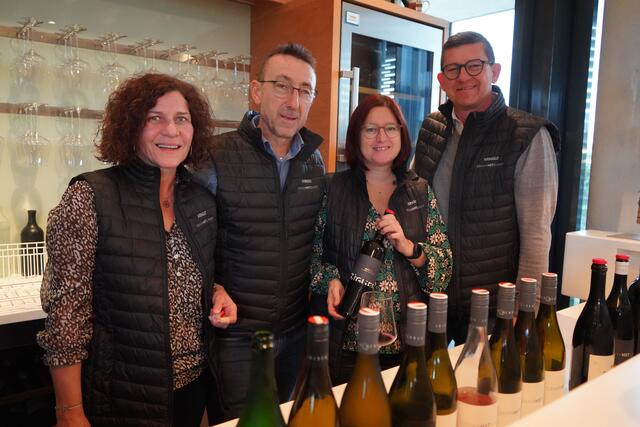 Am Weingut HST Hannes Steurer | Foto: Andrea Glatzer