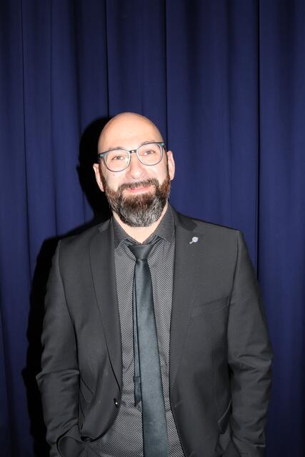 Johannes Nagele, der Leiter der Landesmusikschule Imst, durfte ein Stück mit Giorgi Gigashvili spielen.  | Foto: Elisabeth Zangerl 