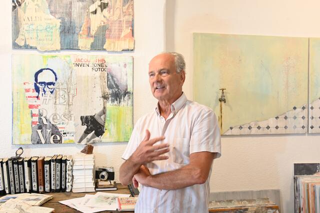 Pop-up-Galerie im "Hofmann-Haus: Ausstellung "lost places" in einem "lost place". Galerist und Künstler Georg Zenz  präsentiert in einer Sonderausstellung sein OEvre. | Foto: Rosa Besler