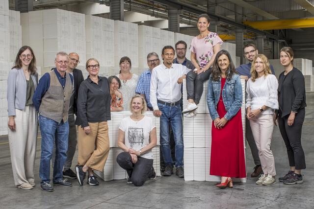 Carina Winter (Lenzing), Oleg Shagaev (Lenzing), Bernd Staudinger (Lenzing), Åsa Alvhage (Södra), Susanne Möderl (Lenzing), Catharina Fechter (Södra), Helena Claesson (Södra), Anton Eichinger (Lenzing), Richard Herchl (Lenzing), Jörgen Lindström (Södra), Camilla Sjögren (Södra), Sonja Zak (Lenzing), Nenad Simunovic (Lenzing), Ellinor Borg (Södra), Eva  | Foto: Christian Leopold/ Lenzing AG