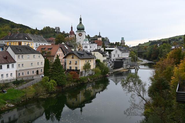 Die Stadt von der Zeller Hochbrücke