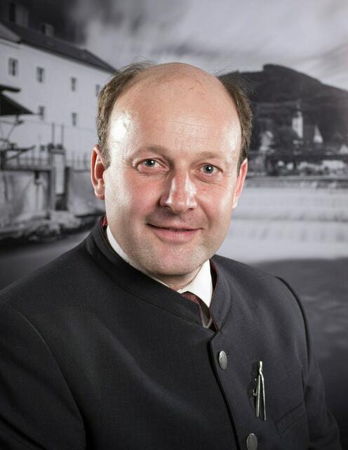 Der Scheibbser Bürgermeister Franz Aigner freut sich, dass die Nahversorgung im Zentrum der Bezirkshauptstadt wieder gesichert ist. | Foto: Stadtgemeinde Scheibbs