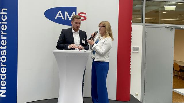 Michael Steiner (AMS ST. Pölten) und Sandra Kern (Landesgeschäftsführerin AMS NÖ) | Foto: Tanja Handlfinger