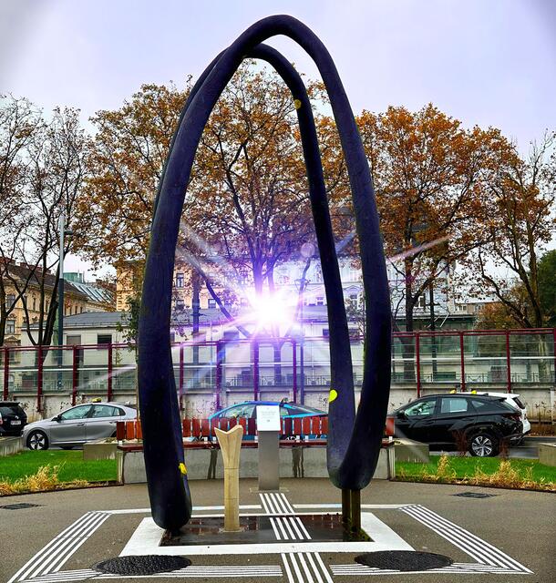 Corona-Denkmal bei der MedUni Wien und AKH Wien | Foto: © Gabriele Czeiner