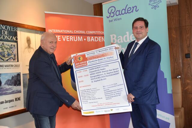 Wolfgang Ziegler und Stefan Szirucsek präsentieren das Ave Verum Programm.  | Foto: Preineder