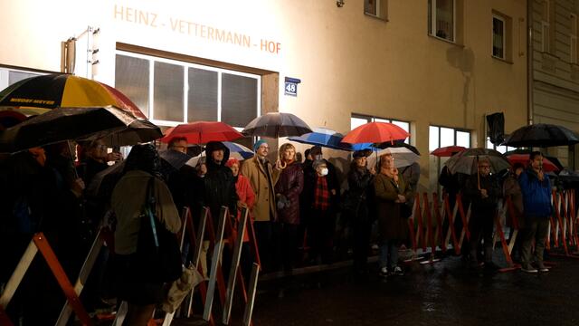 Großer Andrang bei der Umbenennung.