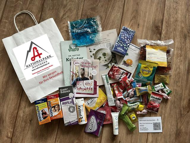 Team der Nationalpark Apotheke Molln  | Foto: Felix © Nationalpark-Apotheke Molln