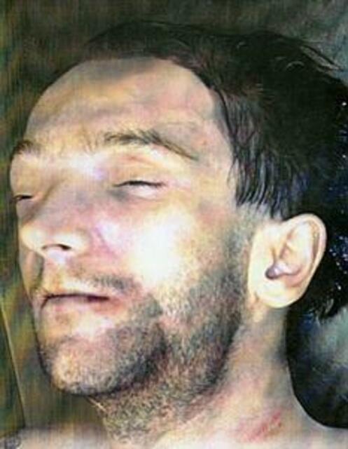 Wer ist dieser Mann? Die Bundespolizei bittet um ihre Mithilfe. | Foto:  SPK Salzburg