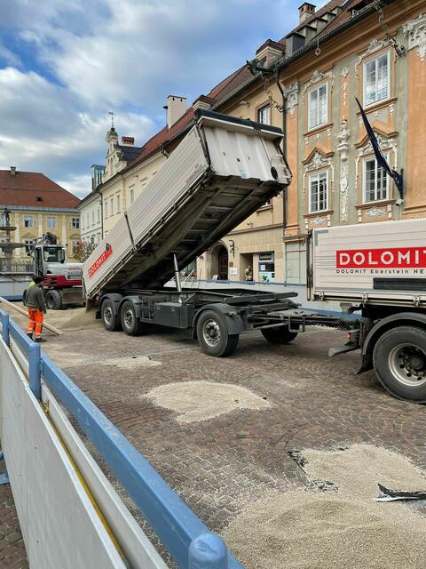 Es wird brav gewerkelt. | Foto: RegionalMedien