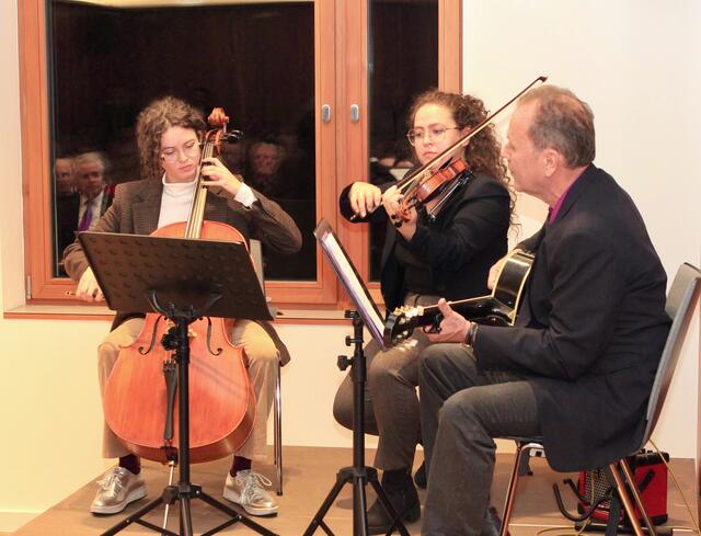Musikalische Begleitung von Familie Hasslacher | Foto: Boris Novak