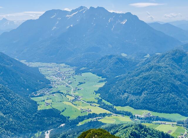Die Loferer Steinberge (hinten). | Foto: Kogler