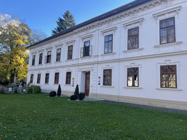 In der Grazer Straße 12, im Kloster, befindet sich das Übergangsquartier der Musikschule Feldbach. | Foto: RegionalMedien
