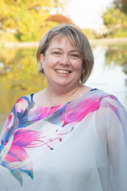 Katharina Meller leitet im Gesundheitspark die neueröffnete physiotherapeutische Praxis Traumzeiten | Foto: Jürgen Hammerschmid