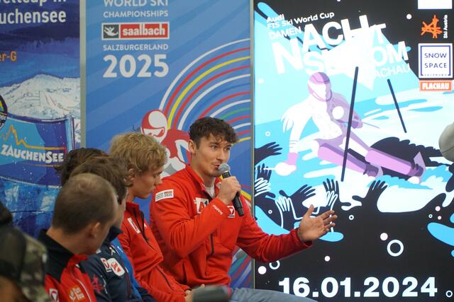 Noah Geihseder (Ski Alpin) im Gespräch. | Foto: Salzburger Landes-Skiverband