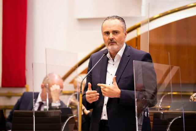 Bereits kommende Woche muss sich Landeshauptmann Doskozil erneut einer Operation am Kehlkopf unterziehen.  | Foto: Landesmedienservice Burgenland
