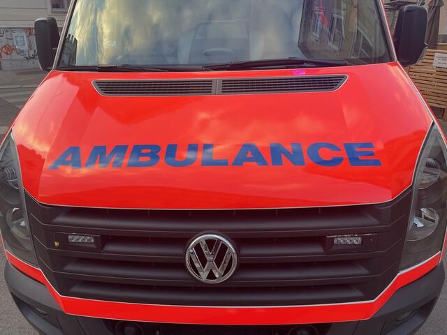 Durch diesen Unfall wurde die 49-Jährige unbestimmten Grades verletzt und nach der Erstversorgung mit der Rettung ins LKH eingeliefert. An allen drei Fahrzeugen entstand ein erheblicher Sachschaden.
 | Foto: Symbolbild
