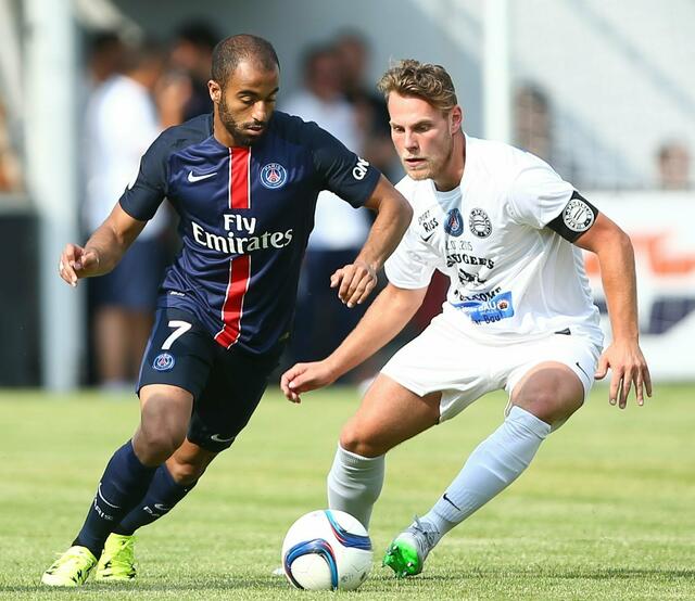 Sport-Club Kapitän Philip Dimov, hier rechts im Jahr 2015 zu sehen, musste nach einem tragischen Zusammenstoß mit einem Gegenspieler in ein künstliches Koma versetzt werden. | Foto: Thomas Haumer / EXPA / picturedesk.com