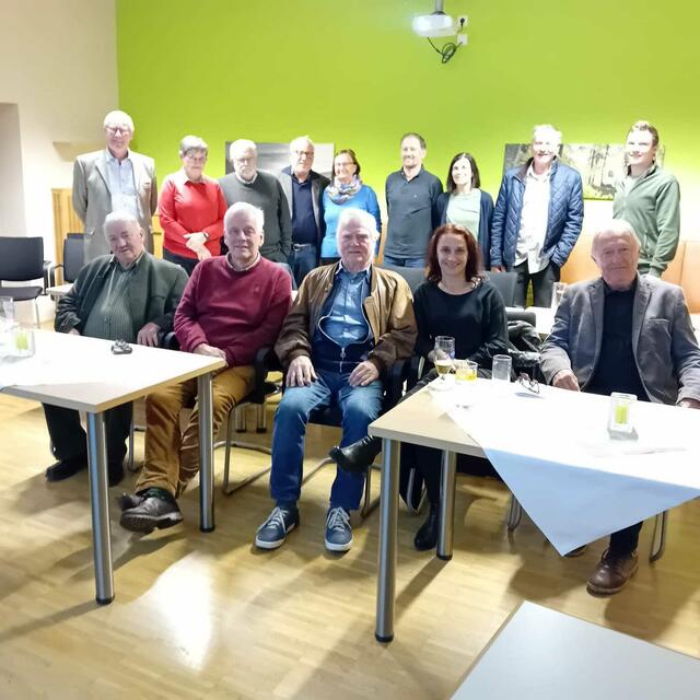 Die Teilnehmerinnen und Teilnehmer beim Kurs. | Foto: Andracher