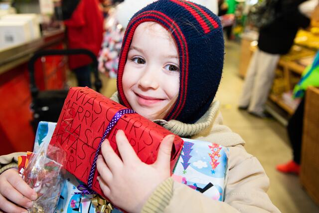 Freude schenken und Kinderaugen zum leuchten bringen. | Foto: Oswald
