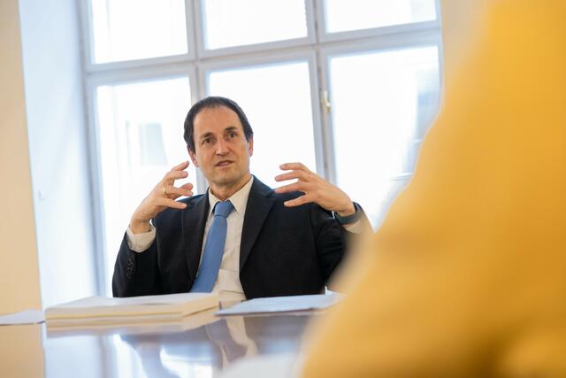 Der Macher und Erklärer des Budgets 2024: Ferdinand Schütz | Foto: psb