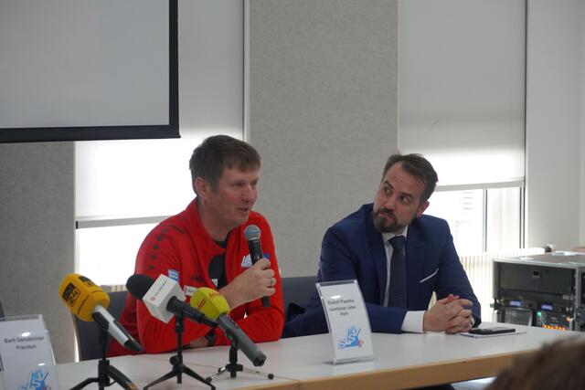 Der neue sportliche Leiter Ski Alpin Rudi Plazotta (links) und der Geschäftsführer der Salzburg AG, Michael Baminger. | Foto: Emanuel Hasenauer