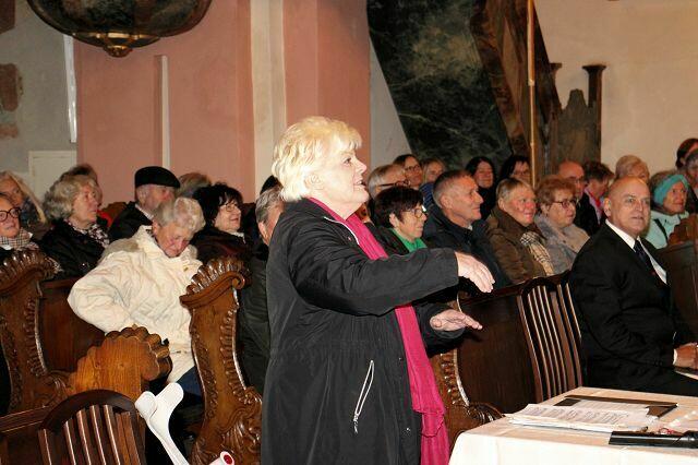 Leiterin Gerlinde Hörmann und ihr Chor wussten zu begeistern. | Foto: Wutte