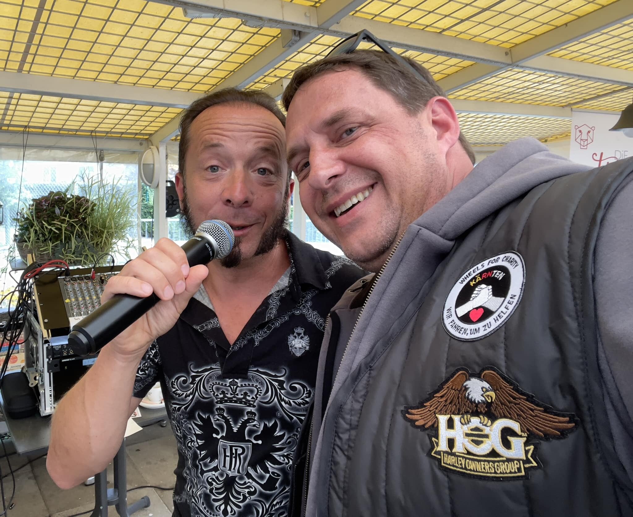 &amp;quot;Wheels for Charity&amp;quot; laden in Fuchspalast: Große Weihnachts-Charity für ...