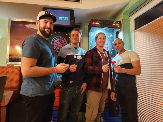 Simon Niederleithner, Daniel Plöderl, Simon Seiwald und Luizi (v. l.). | Foto: Seiwald