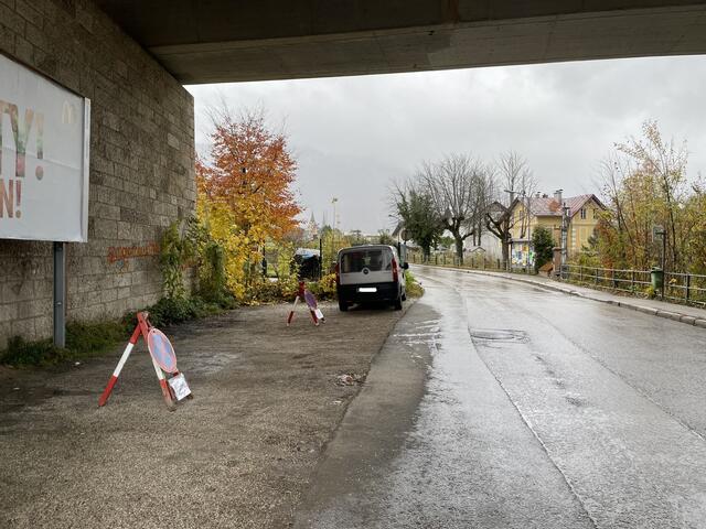 Standort: Ortsteil Steinfeld in der Steinfeldstraße genau unter der Umfahrungsbrücke der B145. Achtung: Hier sind nur 30 km/h erlaubt!