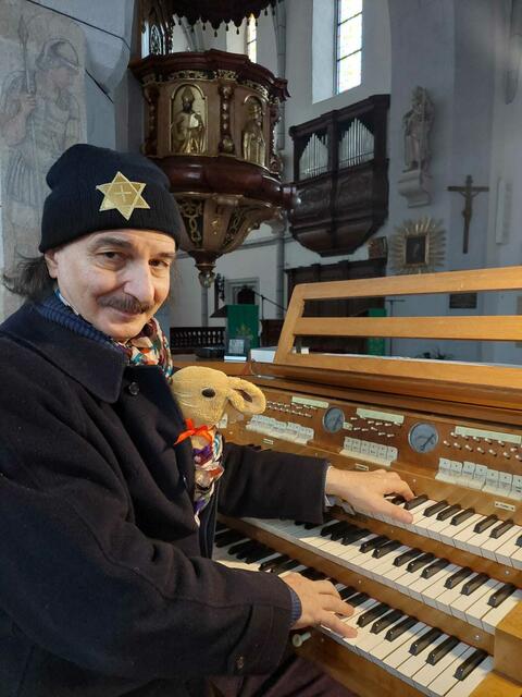 Rainer König-Hollerwöger an der Orgel | Foto: IPS-Wien